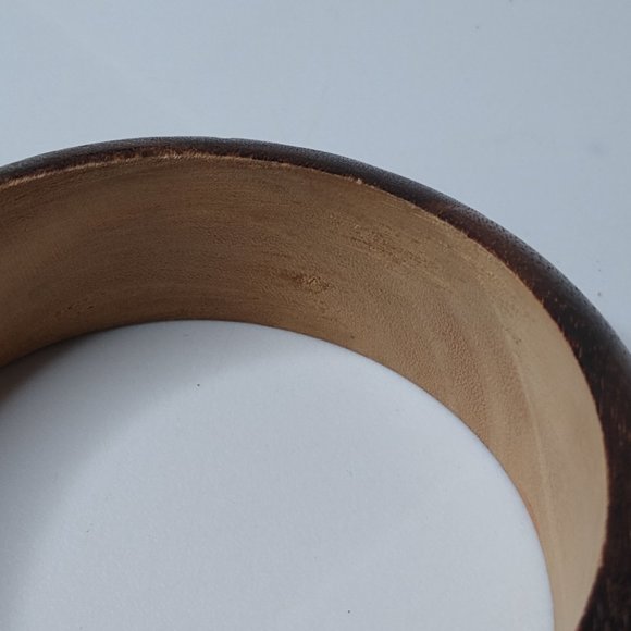 Vintage Wood Flower Bangle - Picture 8 of 13